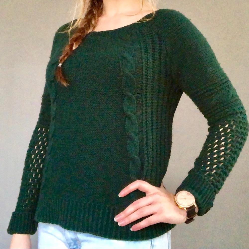 American Eagle Cable Knit Sweater - NEVER WORN